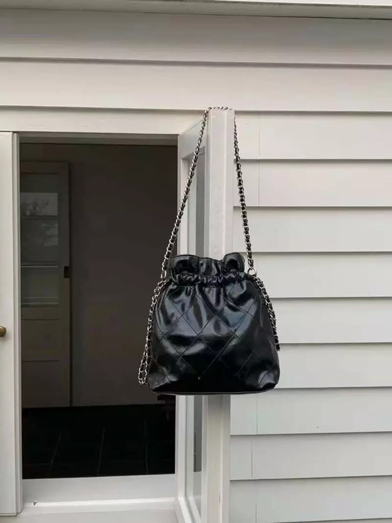 A In - Korean Women Fashion - #momslook - Lanez Quilitng Chain Bag - 6