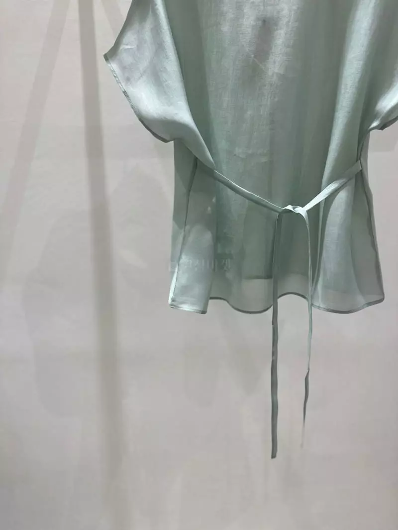 A The A - Korean Women Fashion - #thelittlethings - Silky Blouse - 7