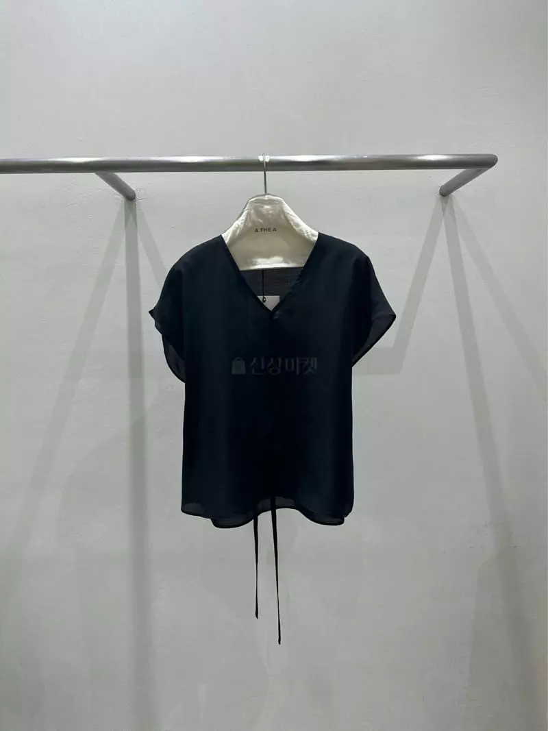 A The A - Korean Women Fashion - #womensfashion - Silky Blouse - 11