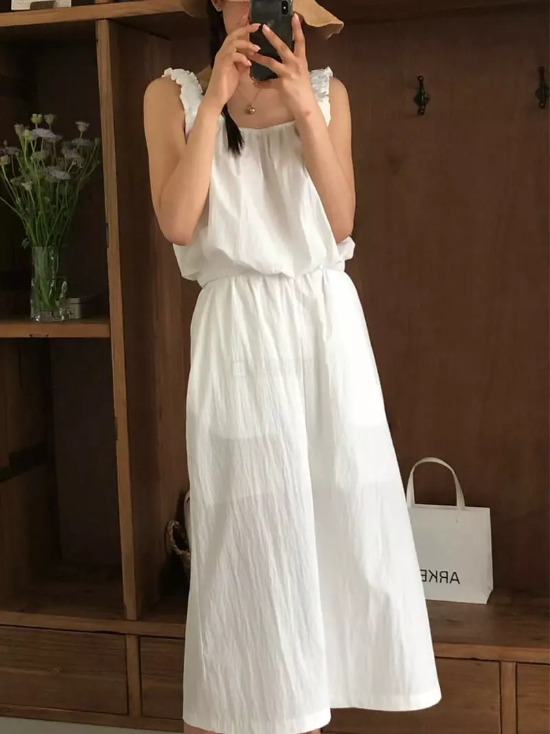 A Want - Korean Women Fashion - #momslook - Coming Sleeveless - 6