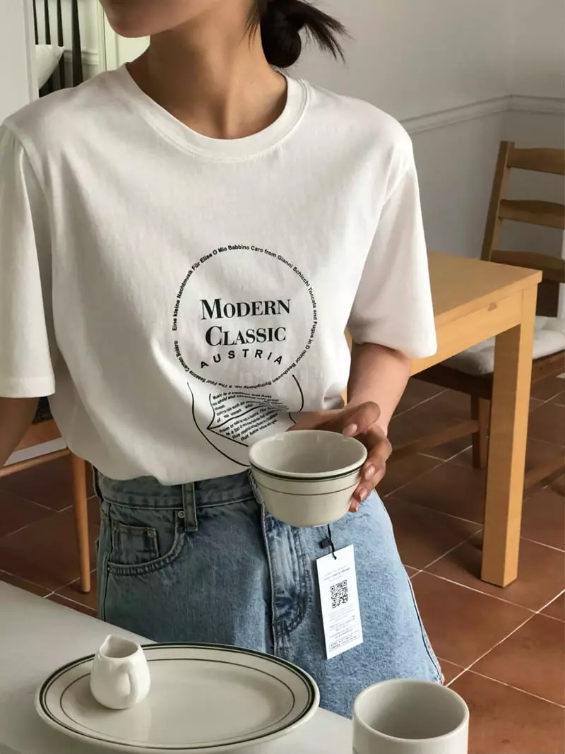 A Want - Korean Women Fashion - #womensfashion - Classic Tee