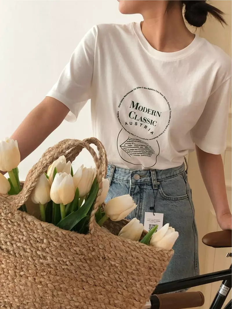 A Want - Korean Women Fashion - #womensfashion - Classic Tee - 11