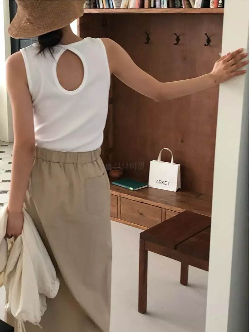 A Want - Korean Women Fashion - #womensfashion - Atom Slit Sleeveless - 5