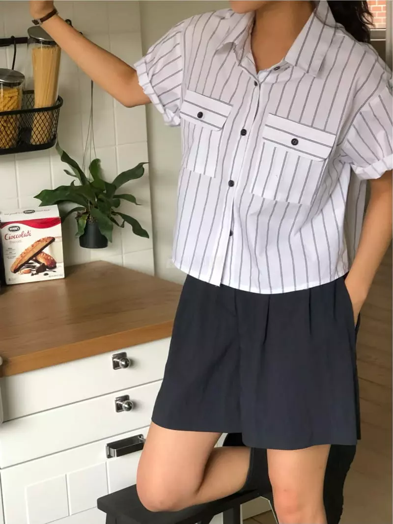 A Want - Korean Women Fashion - #womensfashion - Stripes Crop Shirt - 10