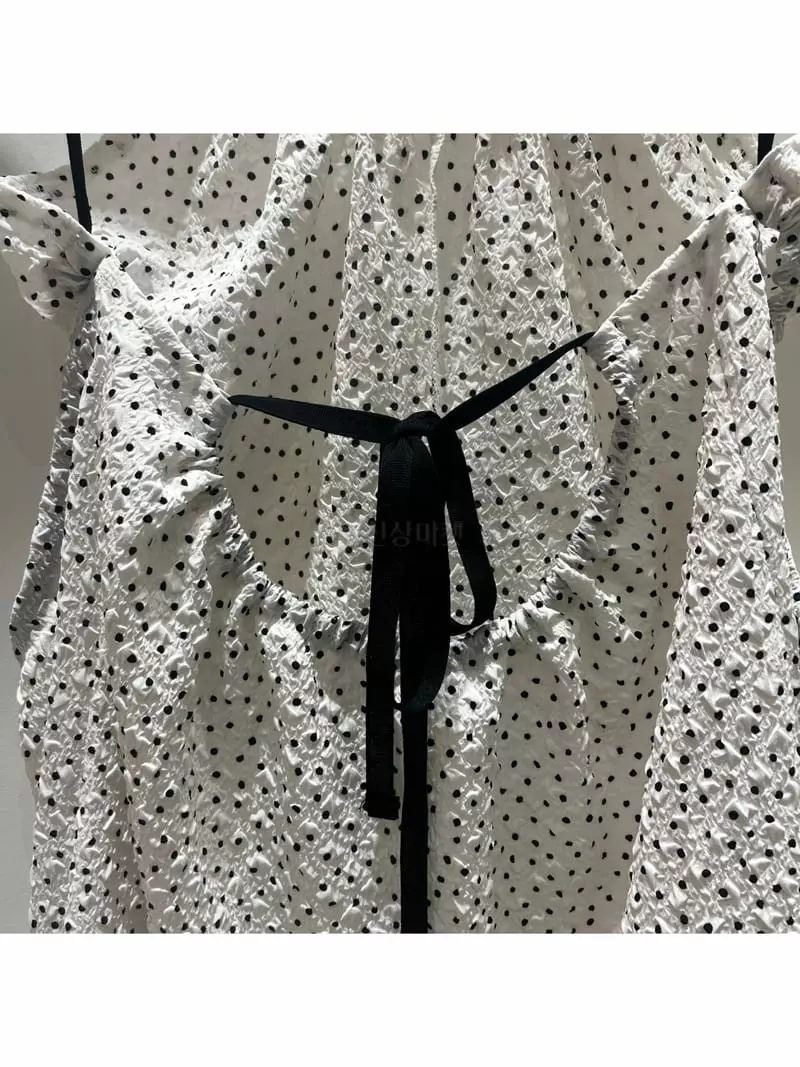 Abbeylee - Korean Women Fashion - #momslook - Dot Sleeveless - 5
