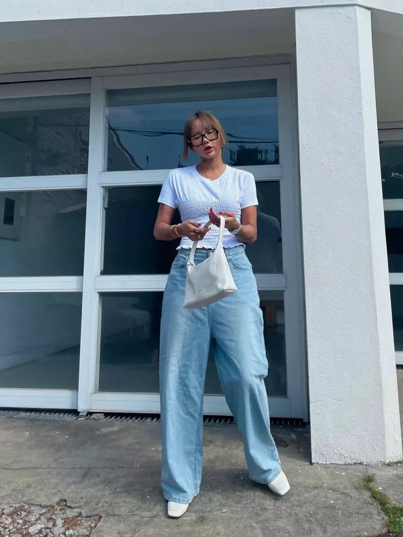 Abbeylee - Korean Women Fashion - #momslook - Soft Baggy Denim Jeans - 2