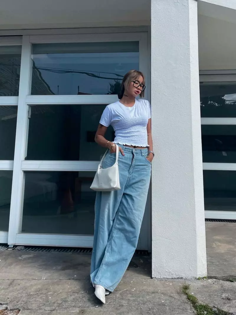 Abbeylee - Korean Women Fashion - #womensfashion - Soft Baggy Denim Jeans