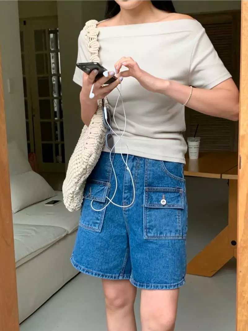 Almond Pepe - Korean Women Fashion - #momslook - Lam Jeans - 5
