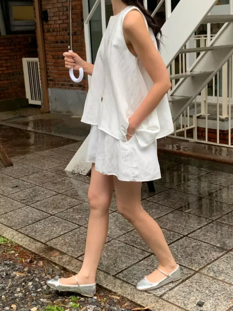 Almond Pepe - Korean Women Fashion - #momslook - Enco Blouse - 6