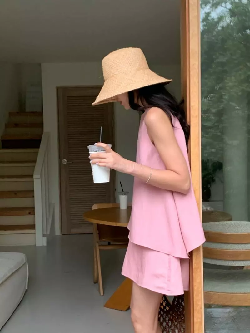 Almond Pepe - Korean Women Fashion - #thelittlethings - Enco Blouse