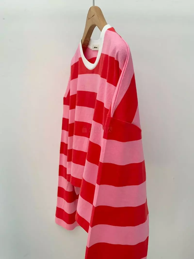 Amiment - Korean Women Fashion - #momslook - Champ Stripes Tee - 5