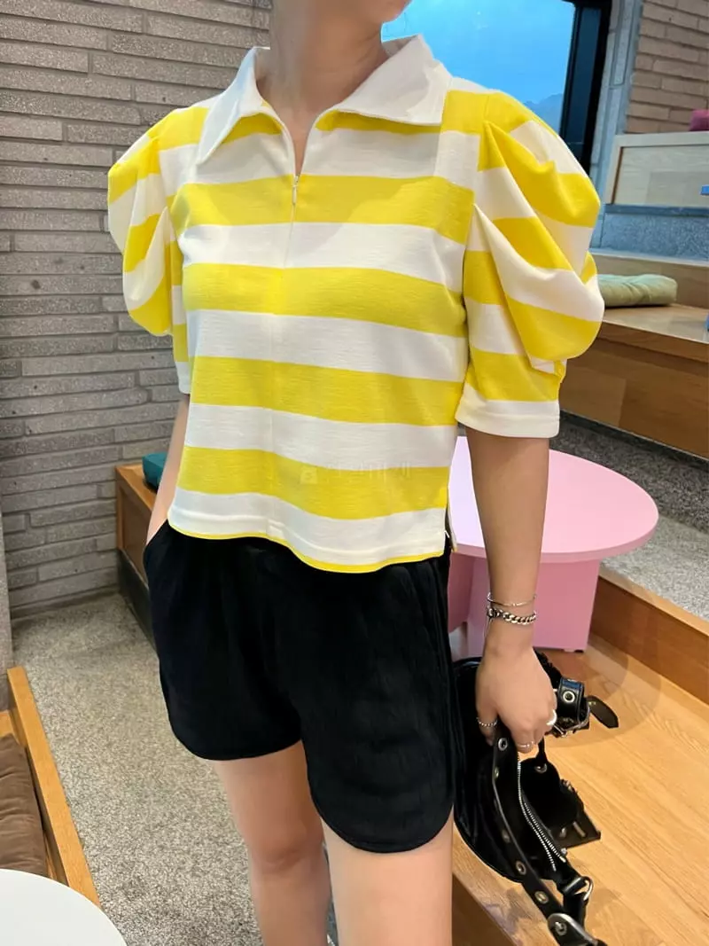 Amon - Korean Women Fashion - #womensfashion - Saint Puff Tee - 3