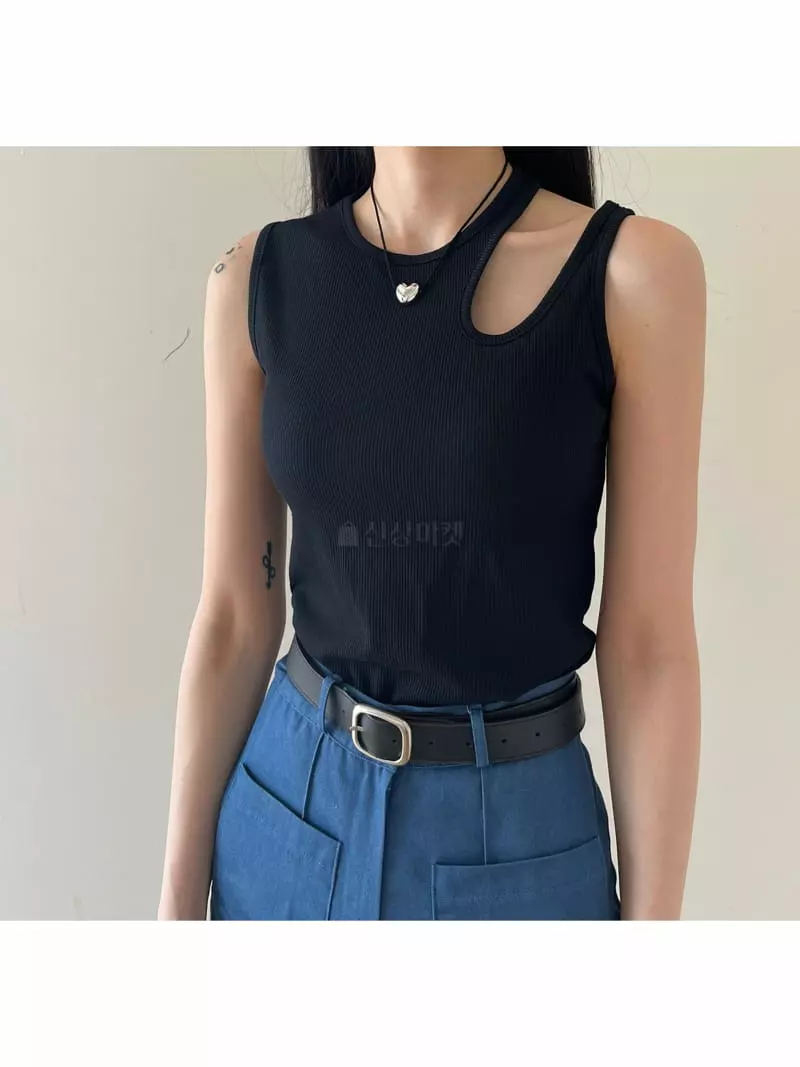 Amuse Seoul - Korean Women Fashion - #momslook - Slit Sleeveless - 9