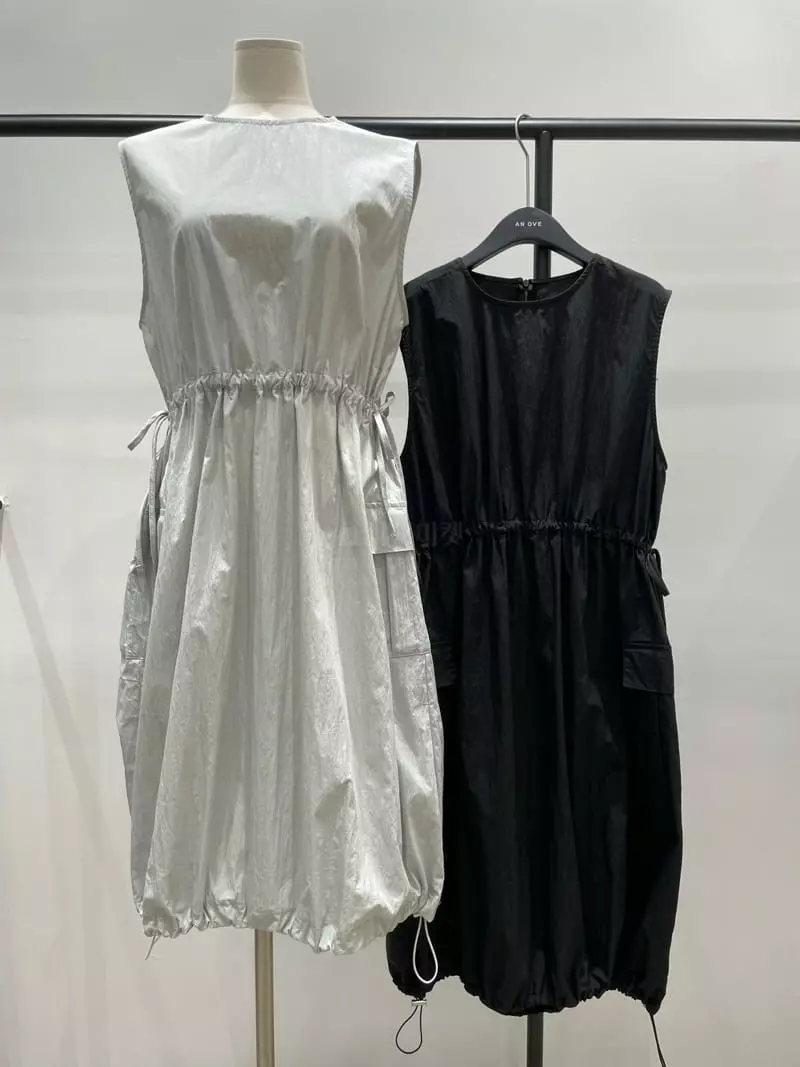 An Ove - Korean Women Fashion - #restrostyle - Shirring One-piece - 2