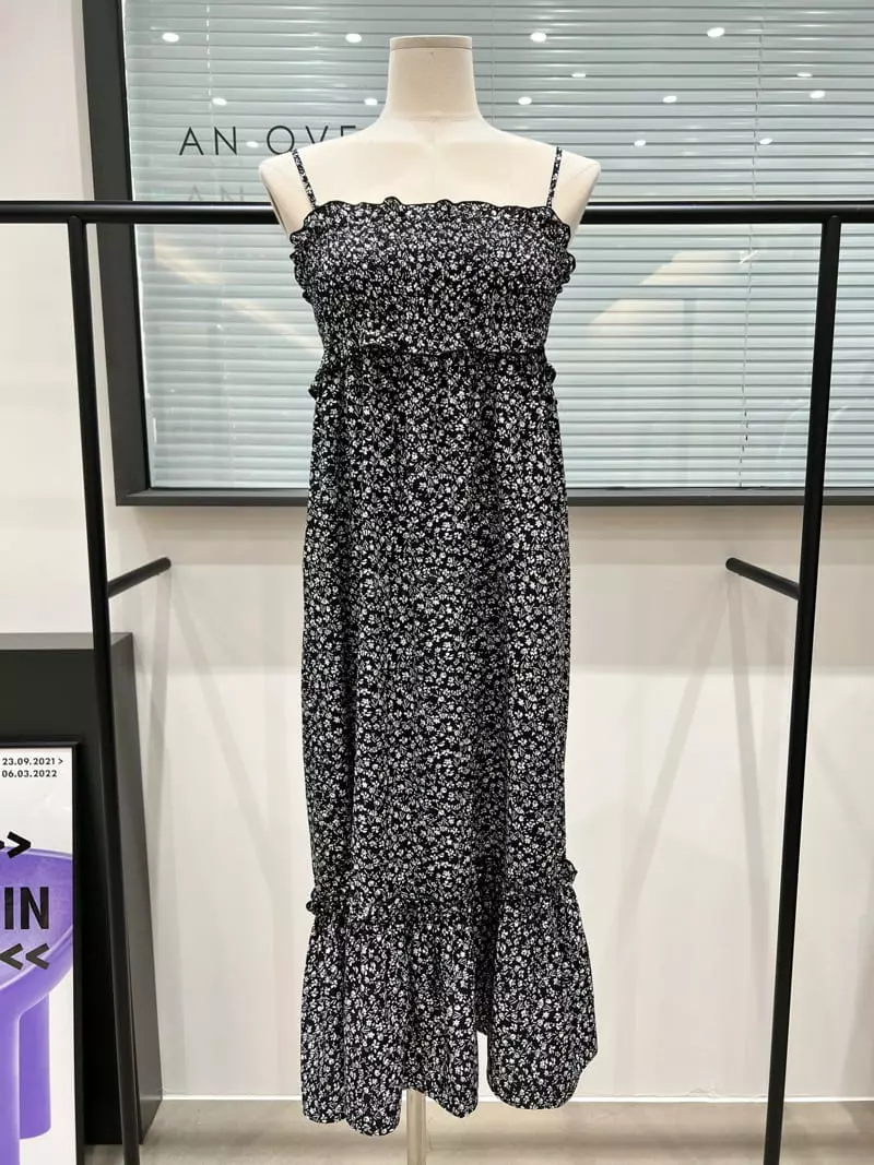 An Ove - Korean Women Fashion - #vintageinspired - Smocked One-piece - 3