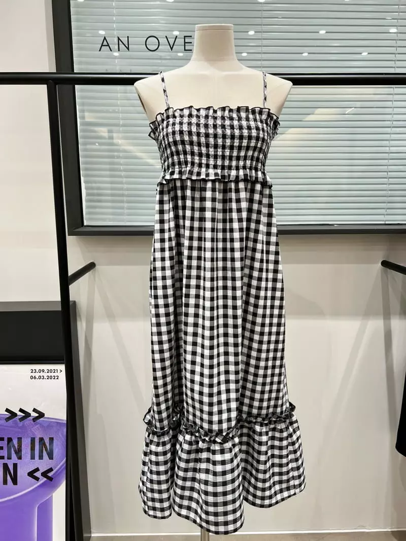 An Ove - Korean Women Fashion - #womensfashion - Smocked One-piece - 2