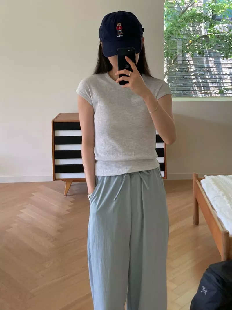 And The - Korean Women Fashion - #momslook - Evev Cap Sleeveless Tee - 3