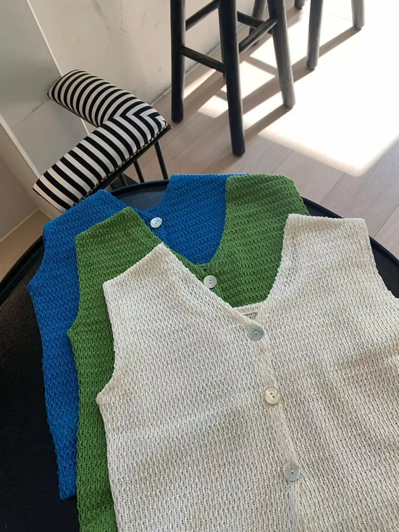 Ande - Korean Women Fashion - #womensfashion - Mone Knit Tee