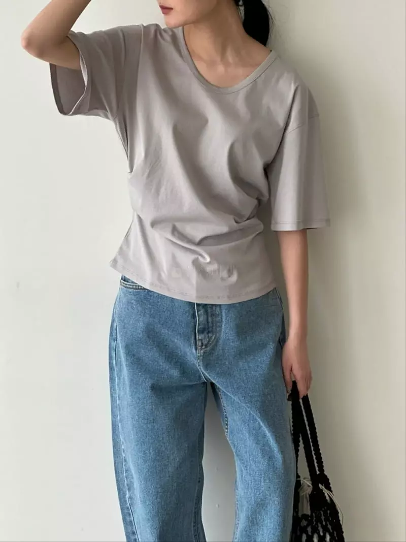 Anne Margaret - Korean Women Fashion - #momslook - Tug Line Tee - 5
