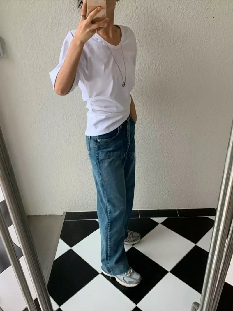 Anne Margaret - Korean Women Fashion - #momslook - Tug Line Tee - 6
