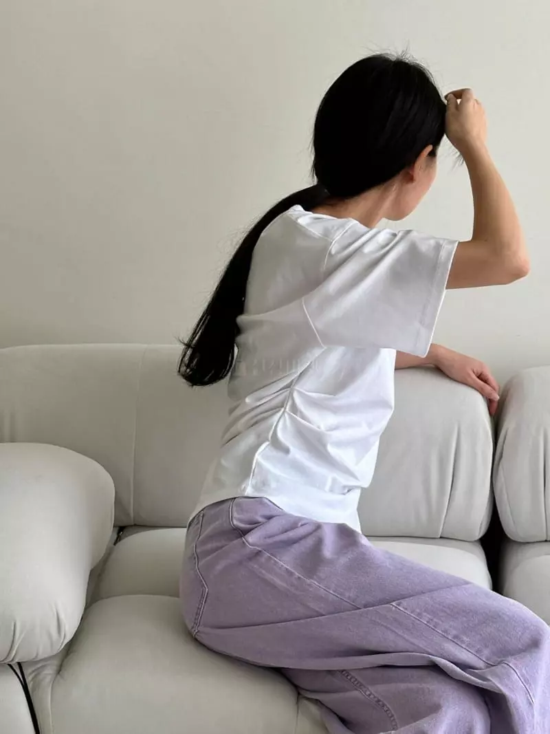 Anne Margaret - Korean Women Fashion - #womensfashion - Tug Line Tee
