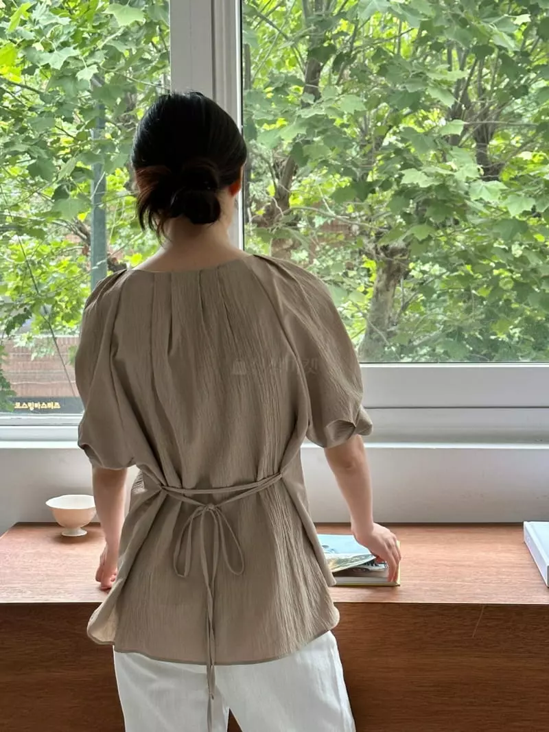 Anne Margaret - Korean Women Fashion - #womensfashion - Wrinkle Blouse - 2