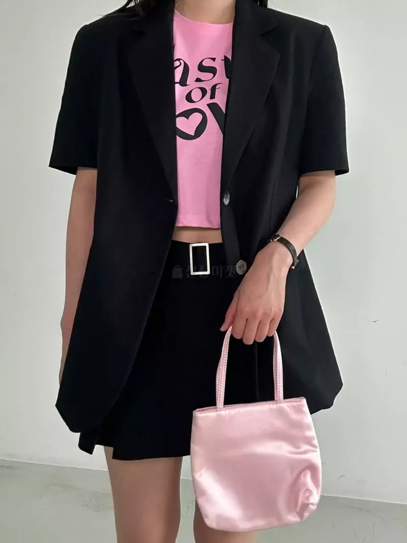 Archive - Korean Women Fashion - #momslook - Love Lettering Crop Tee - 2