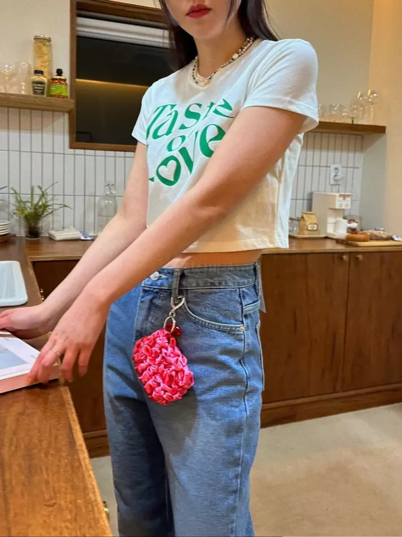 Archive - Korean Women Fashion - #pursuepretty - Love Lettering Crop Tee - 7