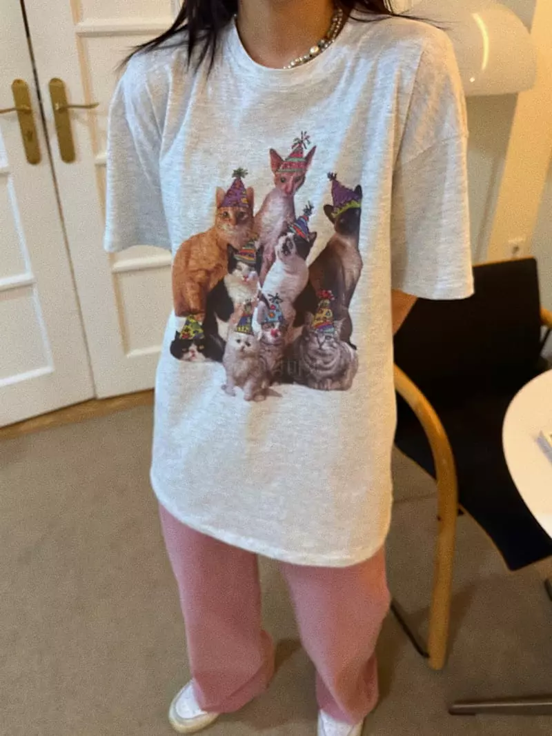 Archive - Korean Women Fashion - #vintageinspired - Kitty Tee - 3