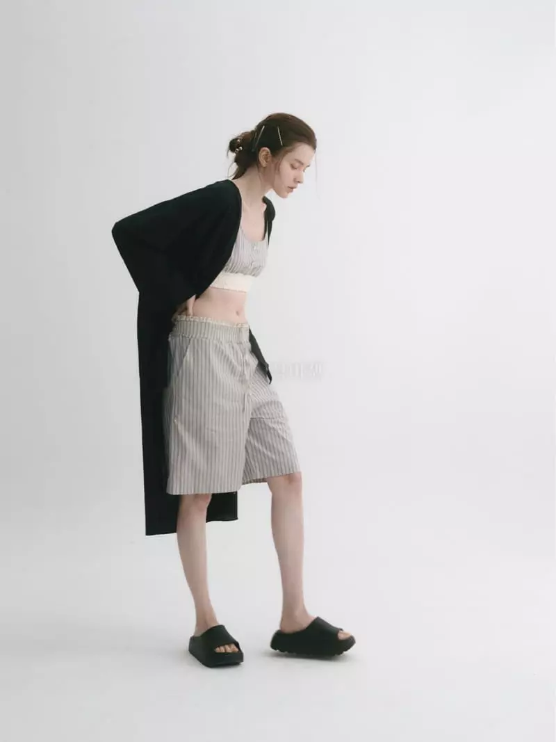 Art Is Over - Korean Women Fashion - #womensfashion - Miu Shorts - 4