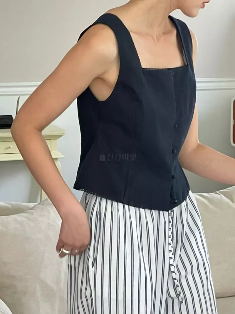 Baguette - Korean Women Fashion - #momslook - Lea Blouse - 3
