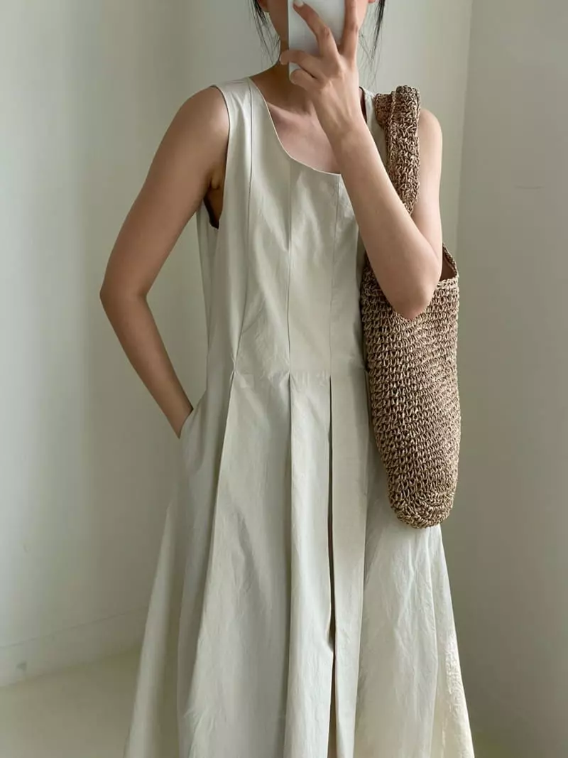 Baguette - Korean Women Fashion - #womensfashion - Bo  G One-piece - 2