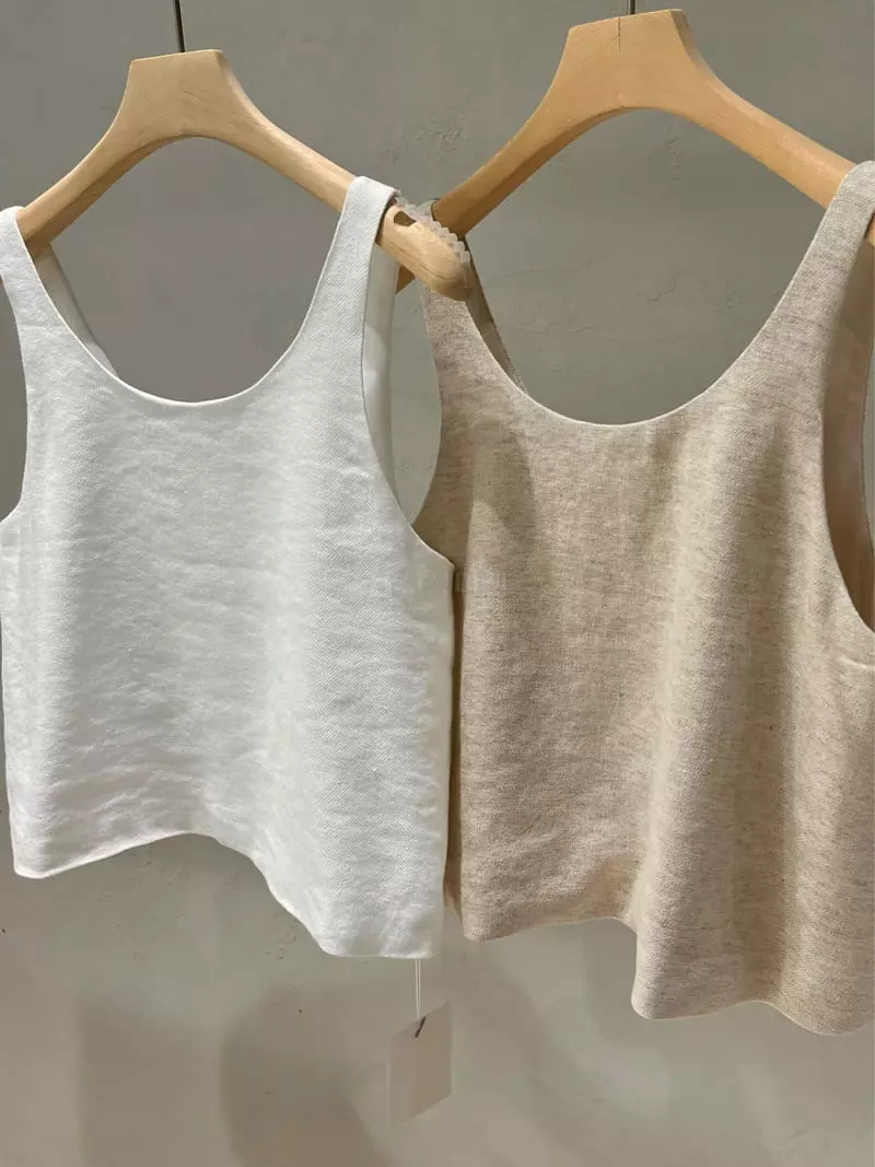 Baie Oud - Korean Women Fashion - #momslook - U Linen Sleeveless Blouse