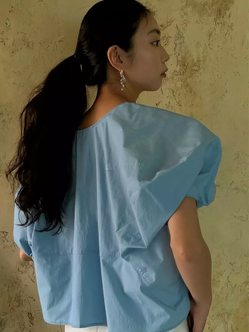 Baie Oud - Korean Women Fashion - #pursuepretty - Puff Crop Blouse - 7