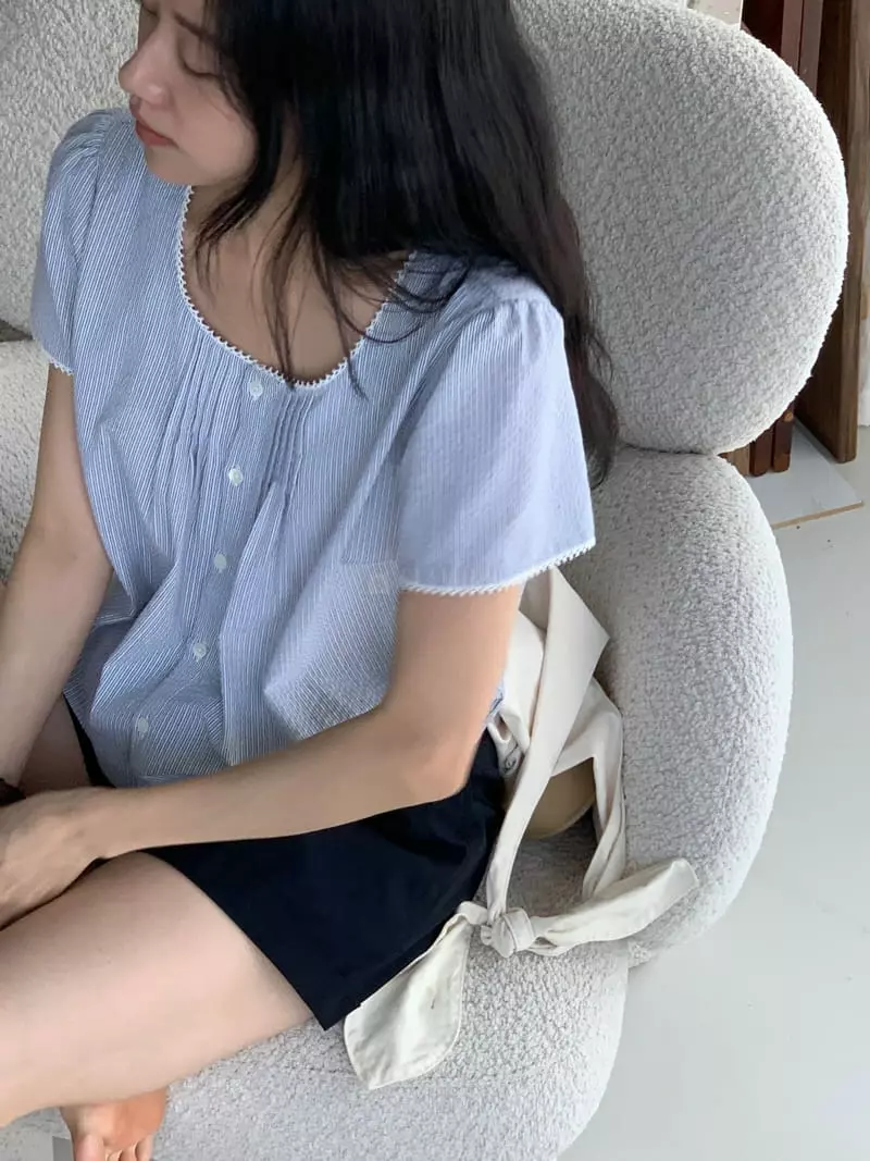 Baking Powder - Korean Women Fashion - #vintageinspired - Haily Blouse