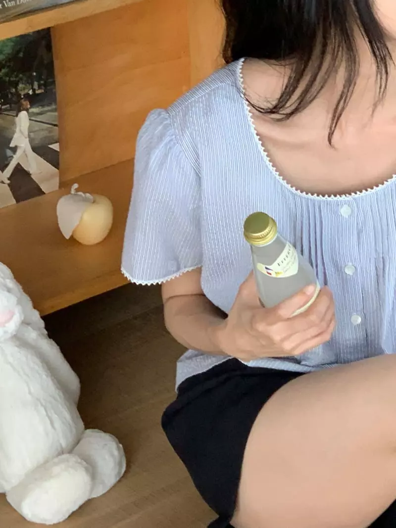 Baking Powder - Korean Women Fashion - #vintagekidsstyle - Haily Blouse - 2