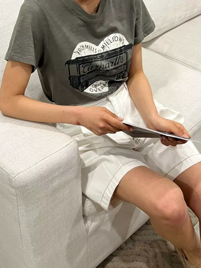 Balance - Korean Women Fashion - #momslook - Heart Tee - 6