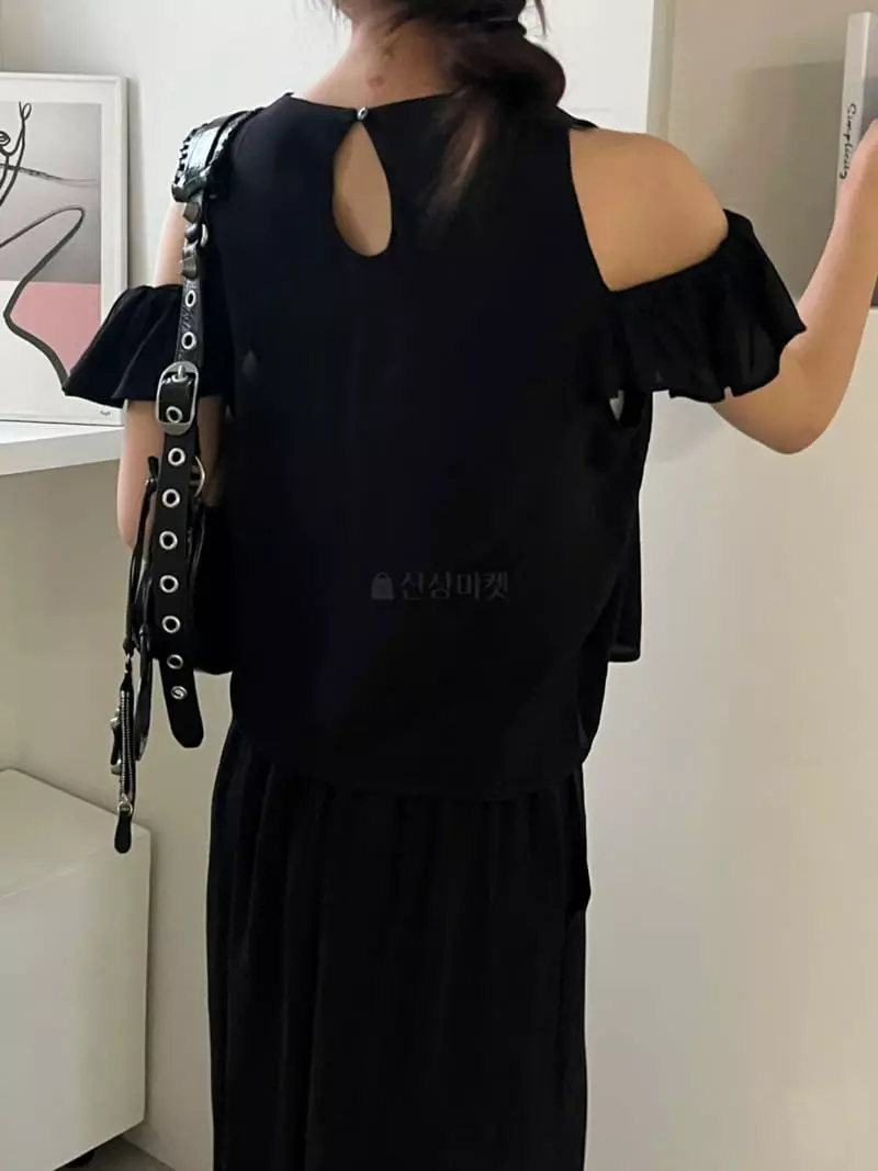 Balance - Korean Women Fashion - #womensfashion - Silk Top