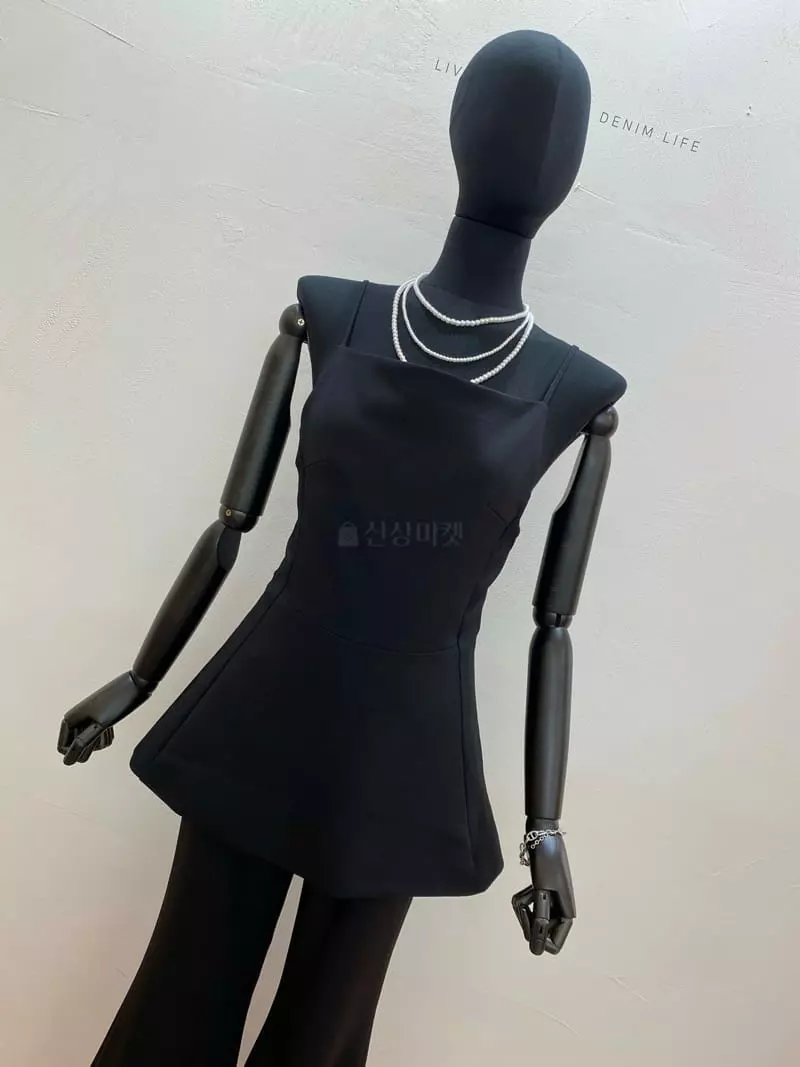 Bes - Korean Women Fashion - #momslook - Frill Blouse - 2