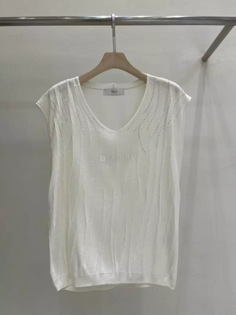 Blanc - Korean Women Fashion - #restrostyle - Hot Picks Sleeveless