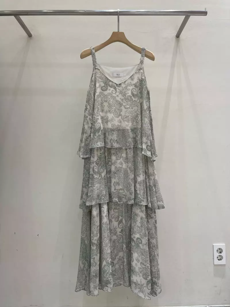 Blanc - Korean Women Fashion - #romanticstyle - Cancan One-piece