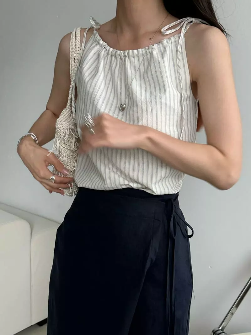 Bleecker - Korean Women Fashion - #momslook - Yogurt Sleeveless