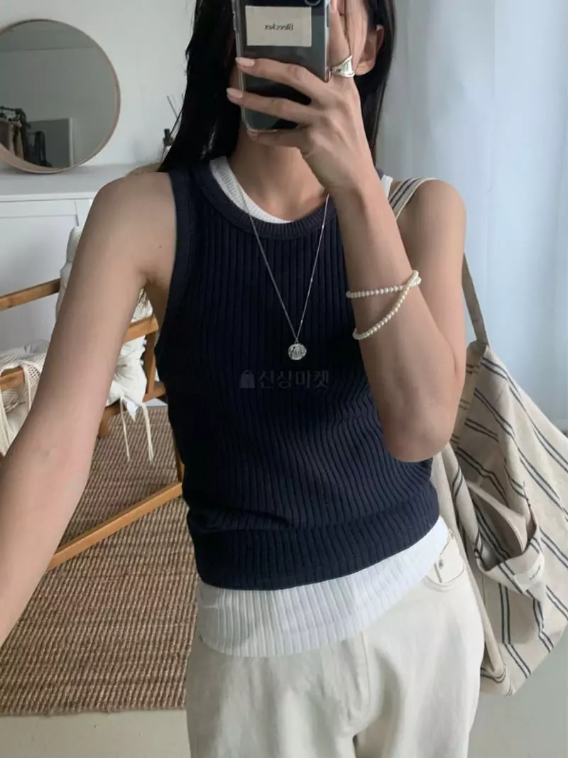 Bleecker - Korean Women Fashion - #momslook - Bold Rib Sleeveless