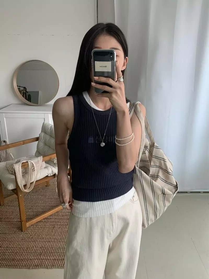 Bleecker - Korean Women Fashion - #momslook - Bold Rib Sleeveless - 3