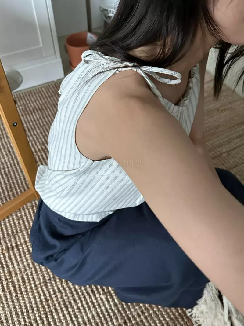 Bleecker - Korean Women Fashion - #womensfashion - Yogurt Sleeveless - 2