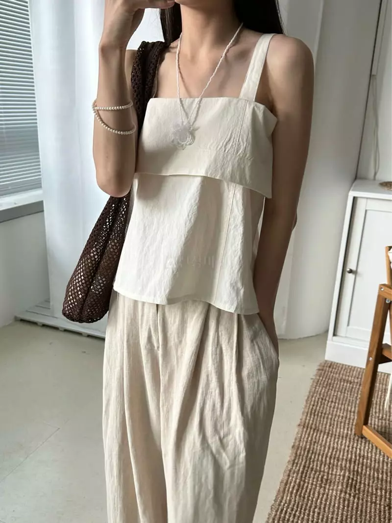 Bleecker - Korean Women Fashion - #womensfashion - Belted Sleeveless
