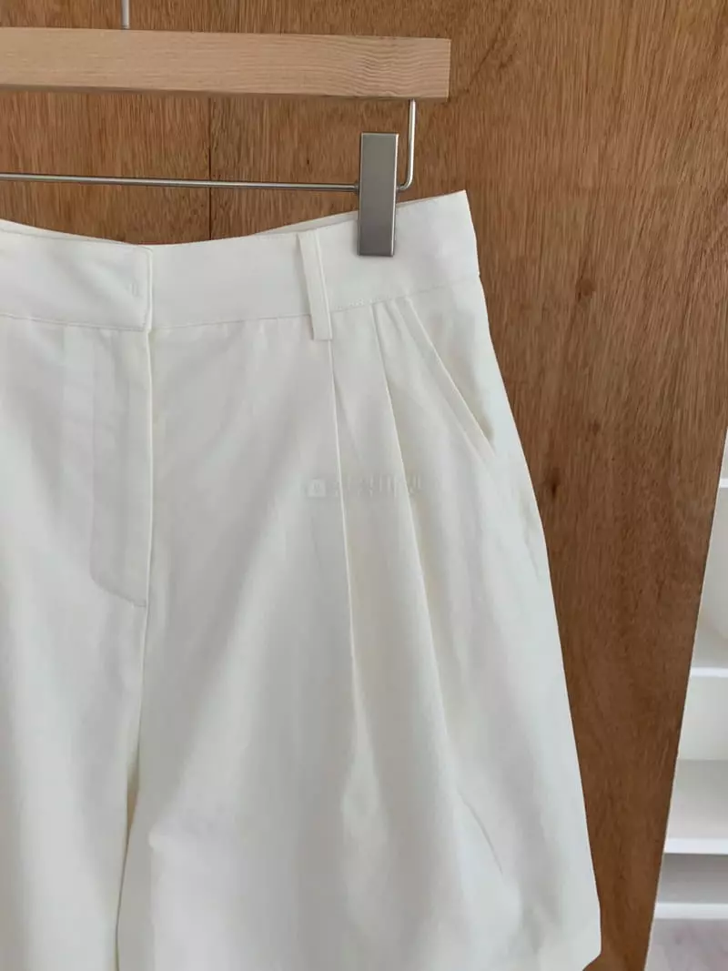 Boutique Seoul - Korean Women Fashion - #womensfashion - Two Tuck Shorts - 4