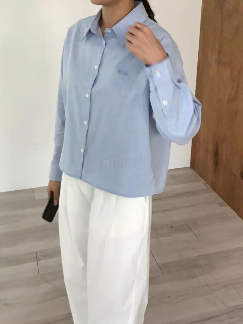 Boutique Seoul - Korean Women Fashion - #momslook - But Crop Shirt - 3
