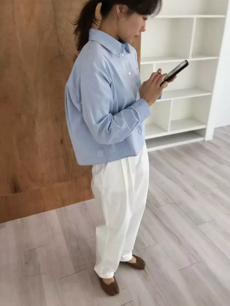 Boutique Seoul - Korean Women Fashion - #pursuepretty - But Crop Shirt - 7