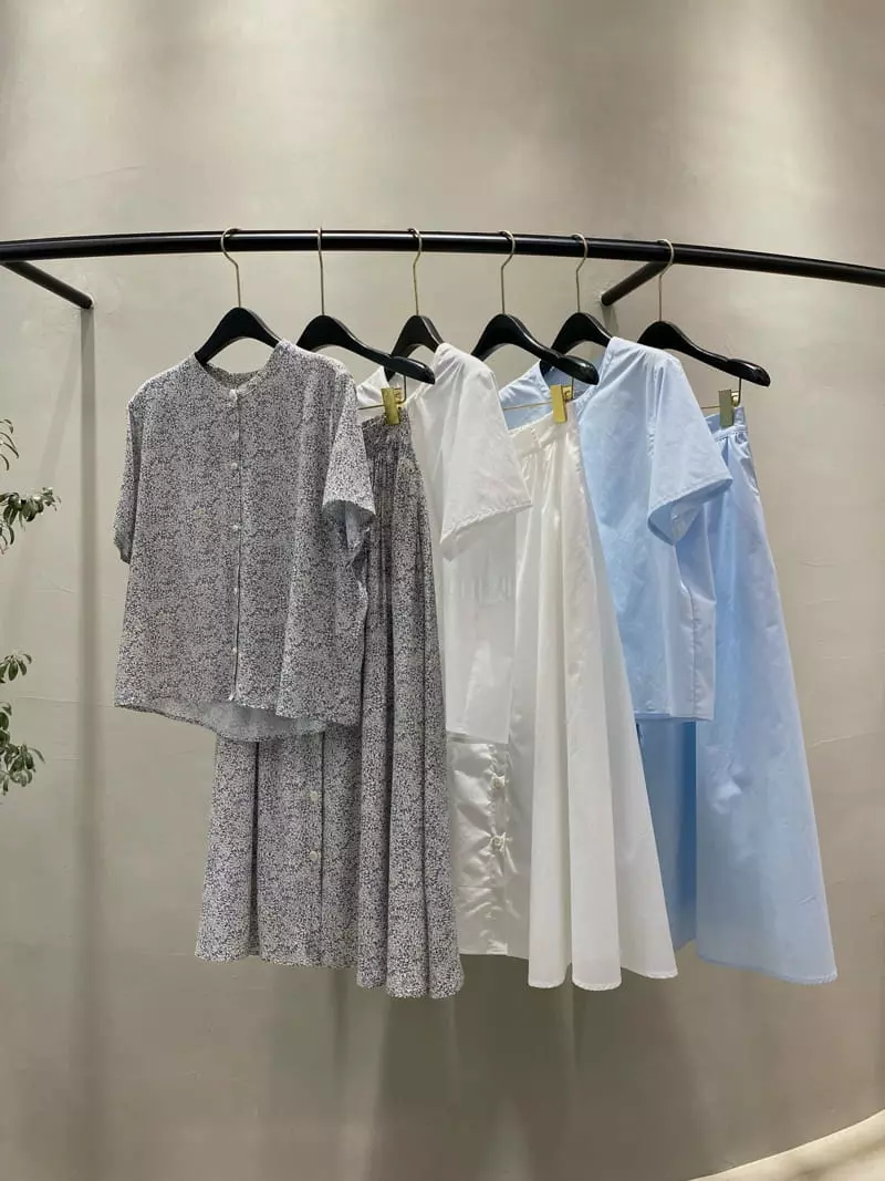 Boutique Seoul - Korean Women Fashion - #vintageinspired - Buton Skirt - 8